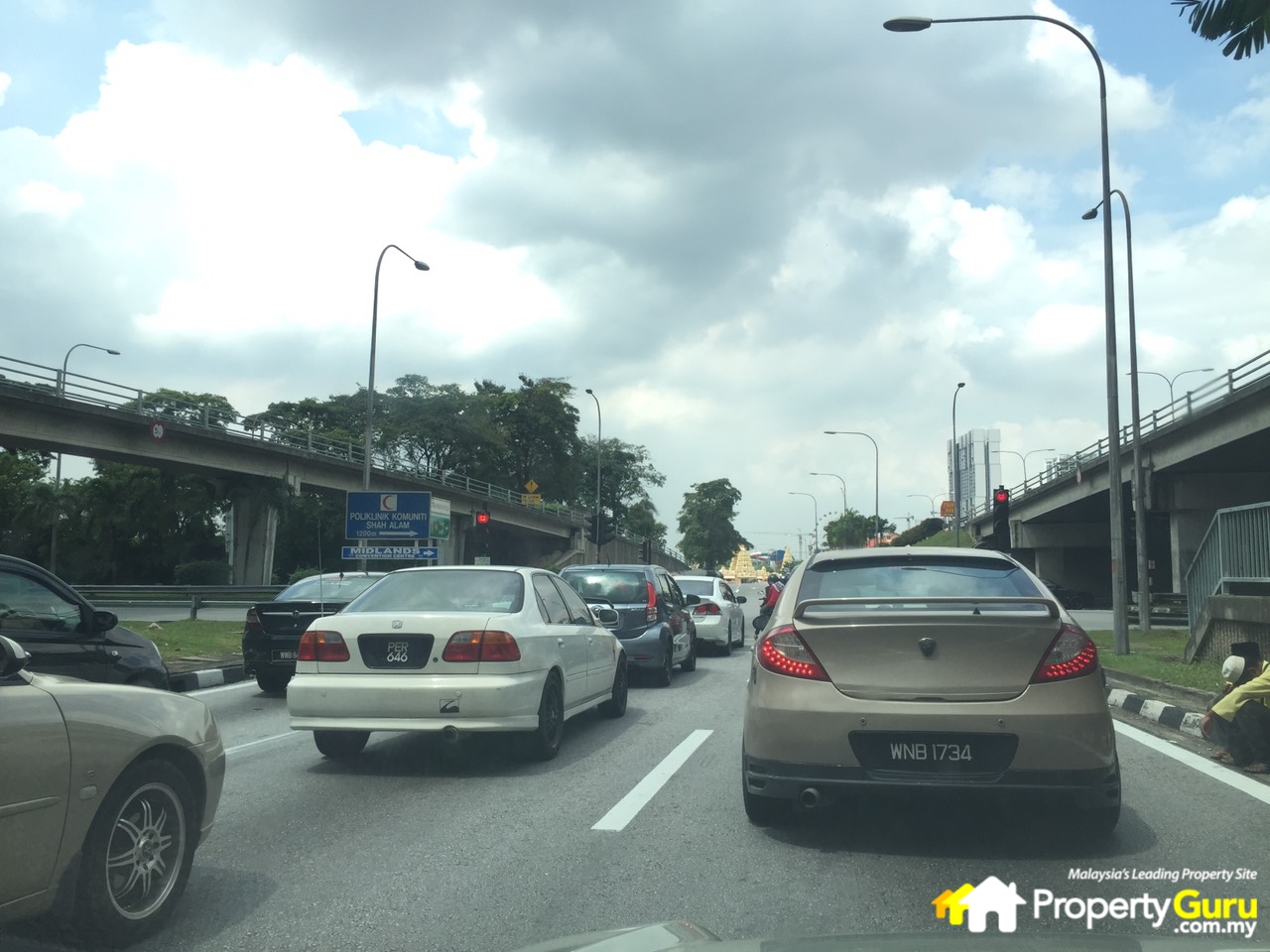 002 i-Suites - Access Road