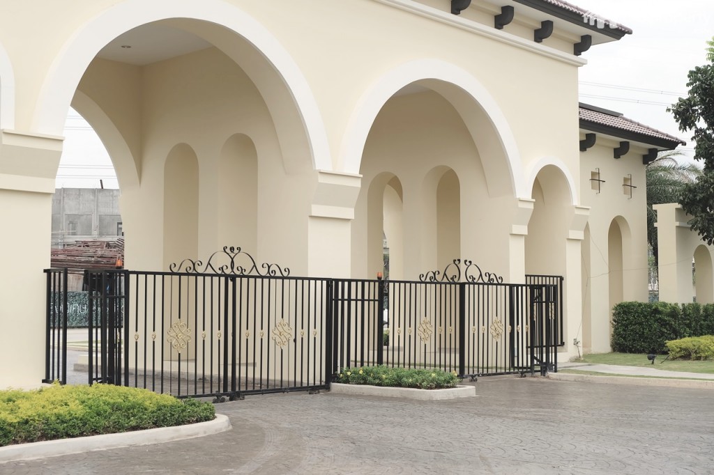 21.1 Golden Village PicDSCF1370-151