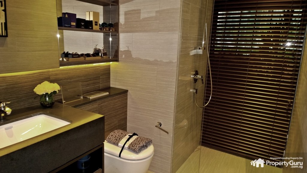 Alex Residences 3BR master bathroom