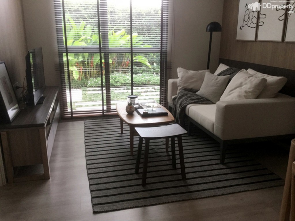 เมื่อเปิดเข้ามาจะเจอกับส่วนของ living room