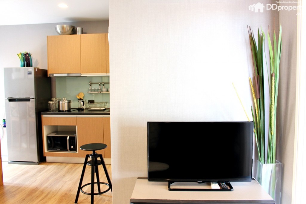 งานฝ้าเพดาน ภายในห้องและห้องครัว ยิปซั่มบอร์ดฉาบเรียบทาสี