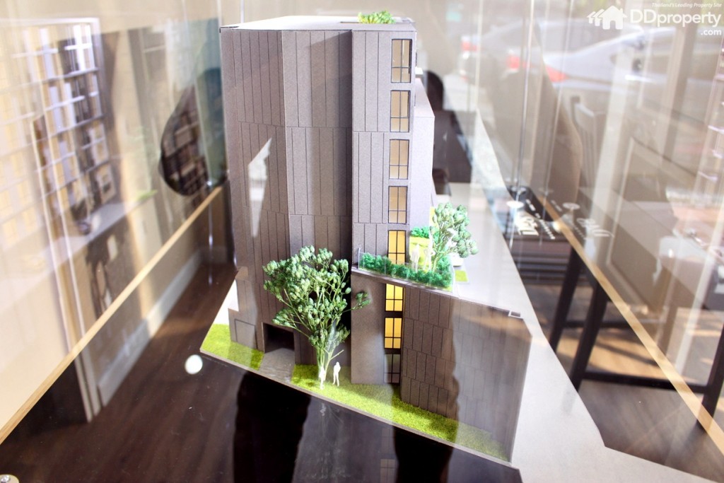 มุมมองทางทิศใต้ของโครงการ