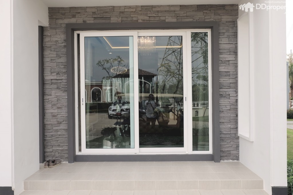 Golden Village PicDSCF1230-020