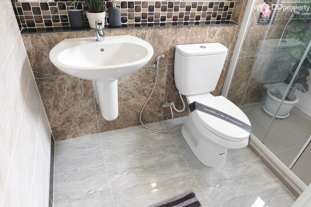 Golden Village PicDSCF1266-052