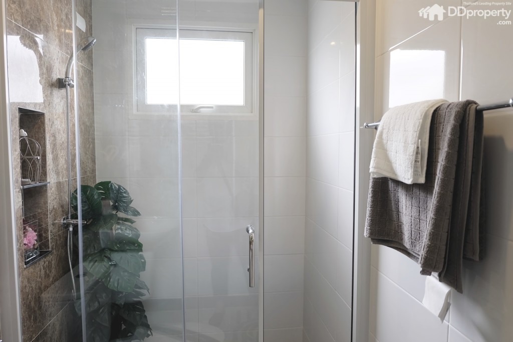 Golden Village PicDSCF1267-053