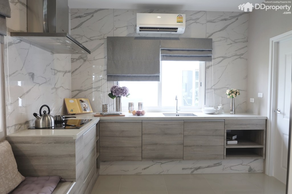 Golden Village PicDSCF1284-070