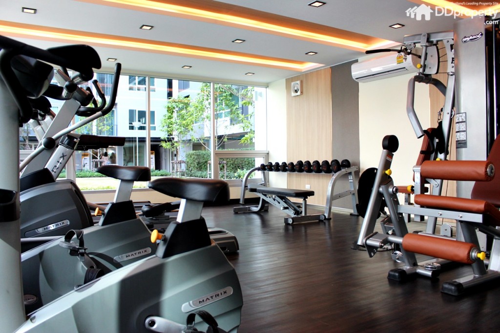 ห้องฟิตเนส โปร่งโล่งสบาย