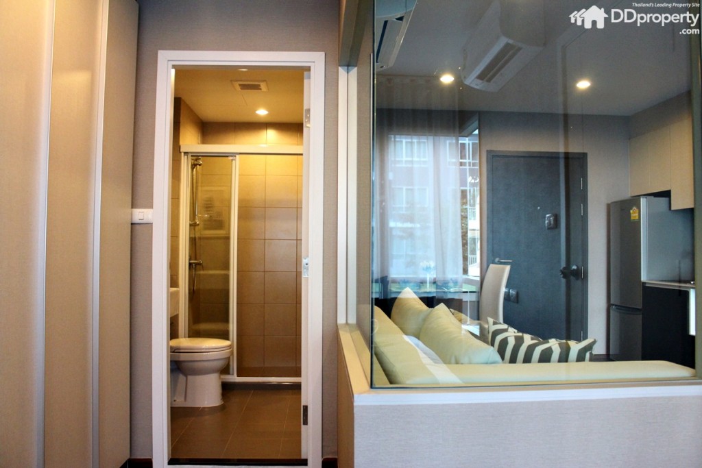 มีห้องน้ำในตัว