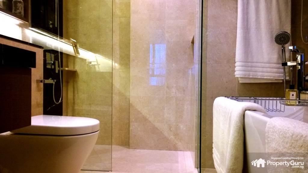 Marina One Residences 3BR master toilet with bathtub 
