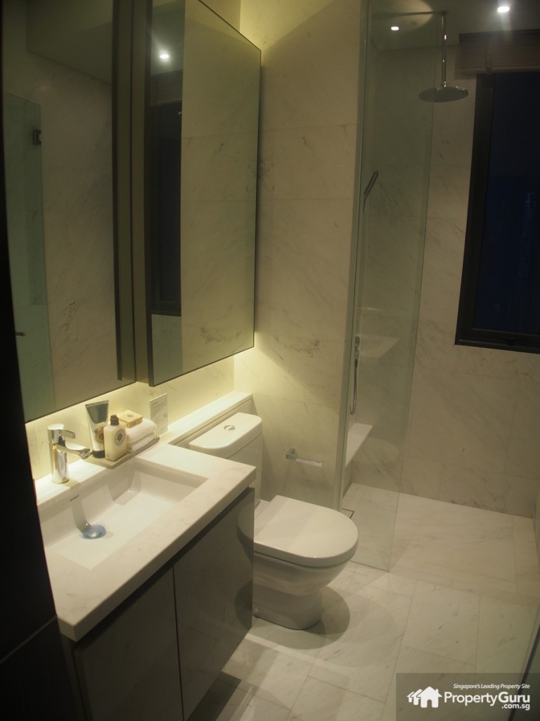 Robin Residences 2BR bathroom