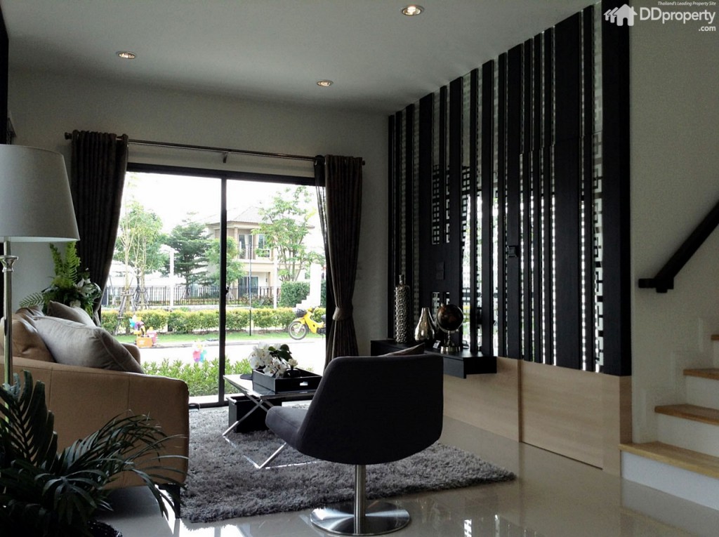 Thana Village 2 Bangyaip101