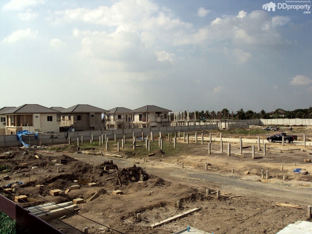 Thana Village 2 Bangyaip18