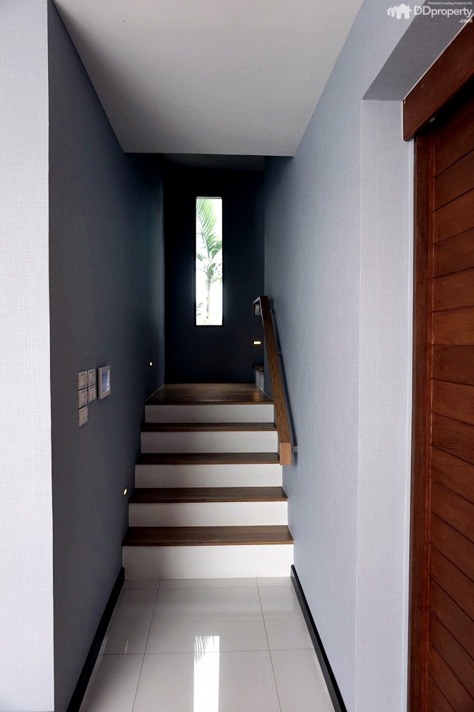 The Master_Interior13 The Master PicDSC03283-093-016