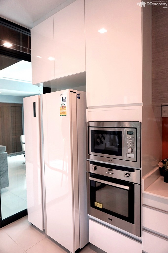 The Master_Interior27The Master PicDSC03324-134-032