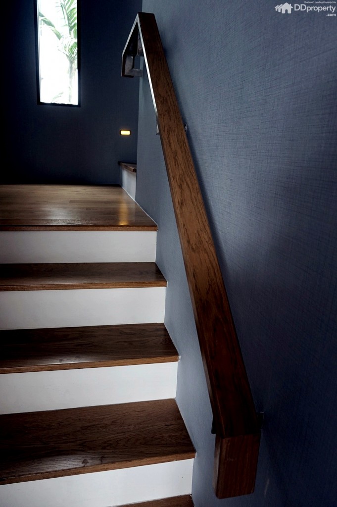 The Master_Interior31The Master PicDSC03341-151-036