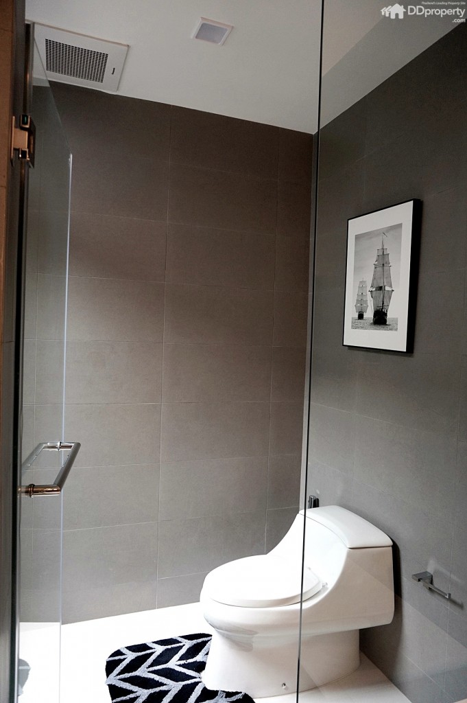 The Master_Interior43.92The Master PicDSC03388-197-058