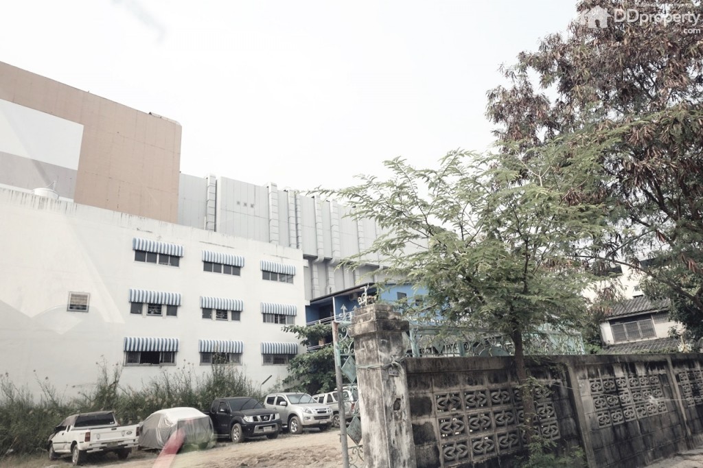 The Master_LocationThe Master PicDSC03236-046-015