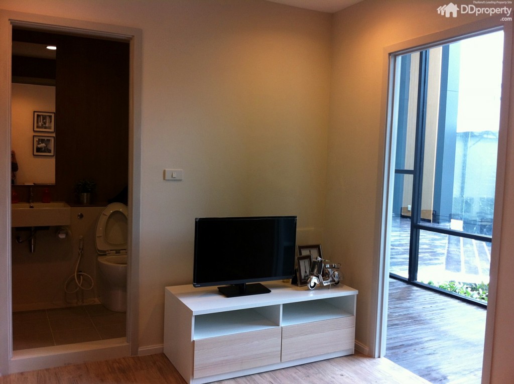 ชั้นวางทีวีจะได้สเปคตามแบบนี้