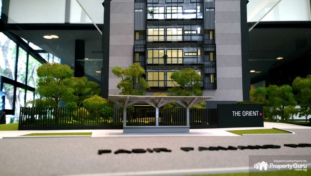 The Orient main entrance along Pasir Panjang Road