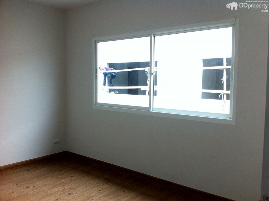 ห้องนอนที่ 3 อยู่ด้านหลัง