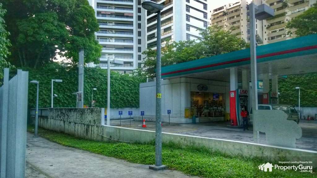 Shortcut to Hallmark Residences