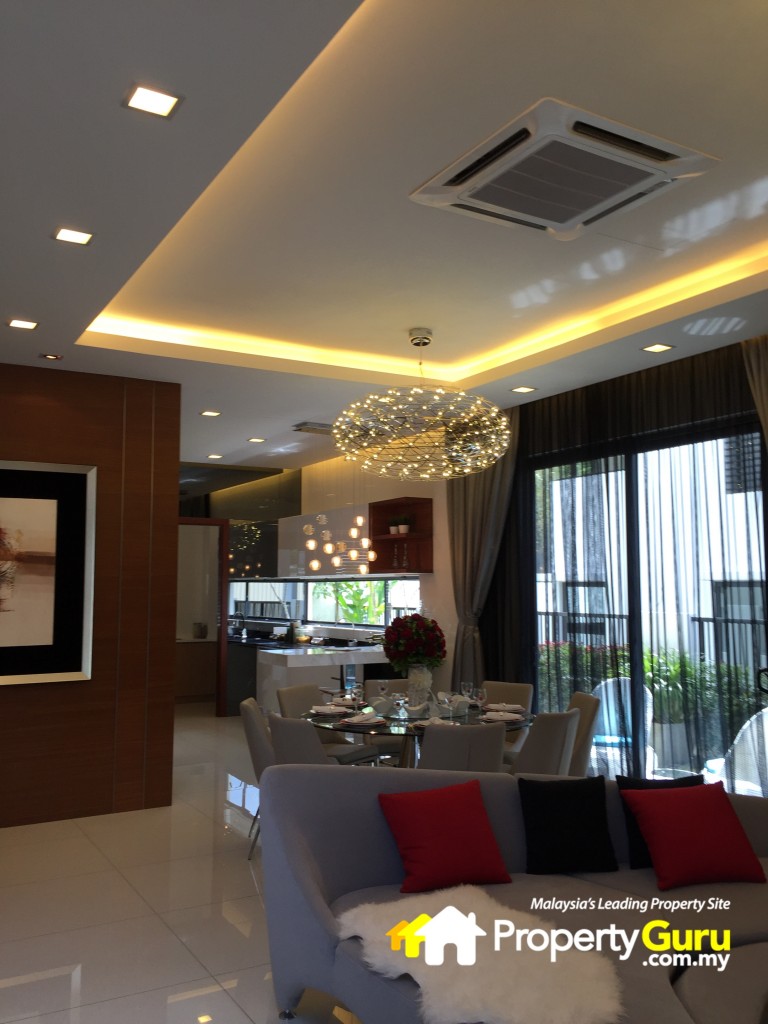 debunga gallery 4IMG_4589