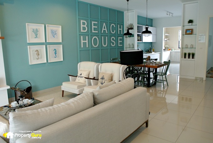 1Wisteria B 2388sq ft hall from entrance