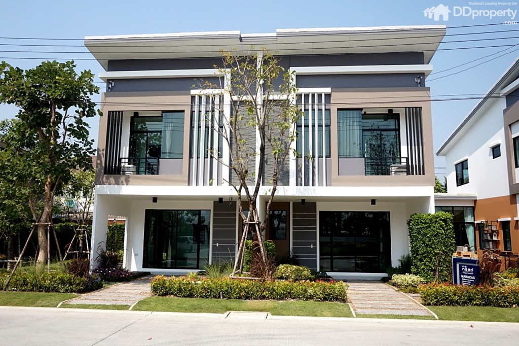 4 TheTrust-Ratchapruk-RattanatibetDSC05293-036