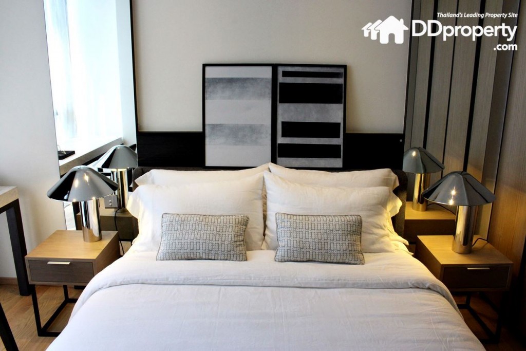 ห้องนอนเล็กสามารถวางเตียงขนาด 5 ฟุตได้