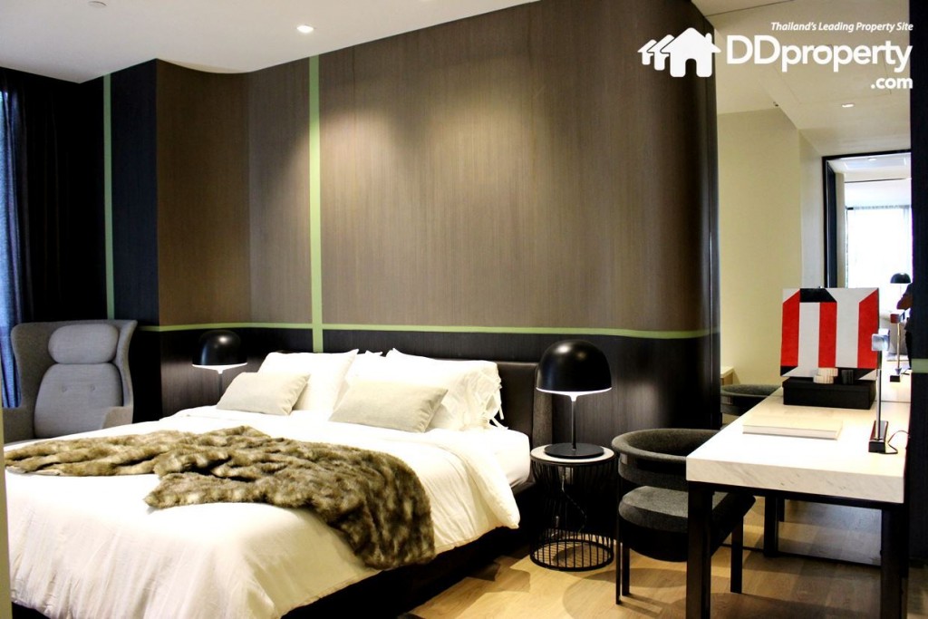 พื้นที่ห้องนอนที่ดูสูงโปร่ง