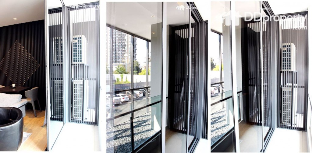 มุมมองบริเวณระเบียง