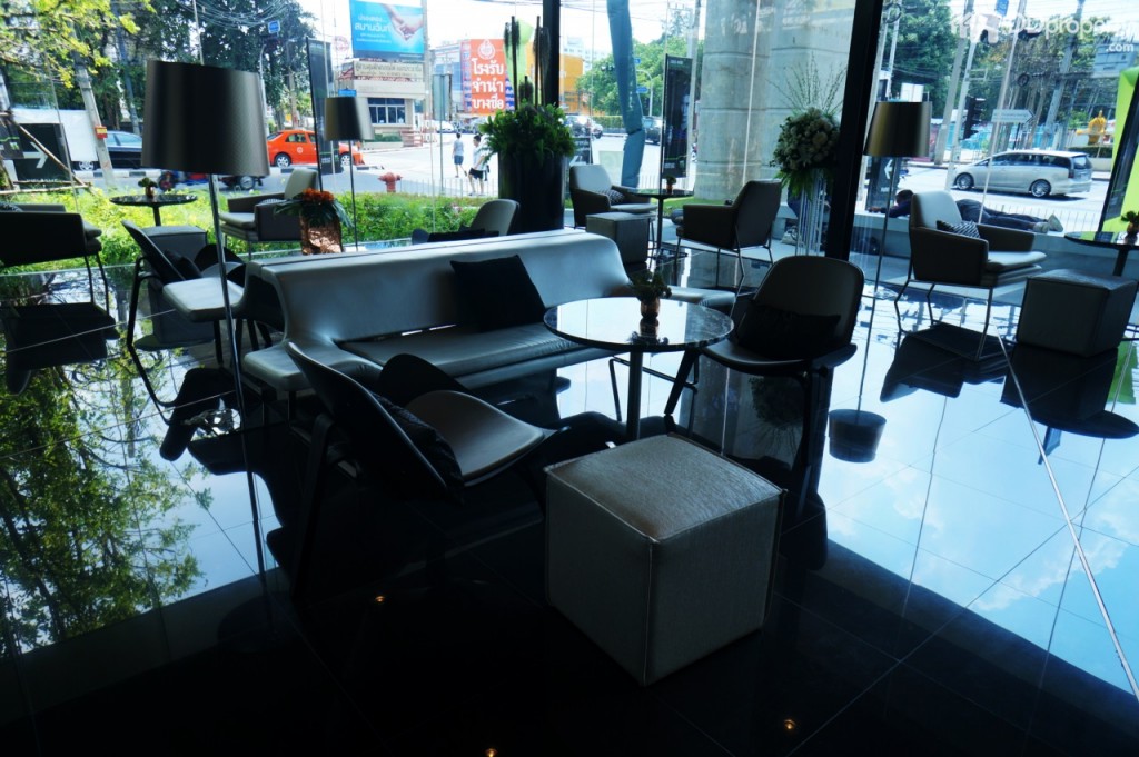 Ideo Mobi BangsueDSC04594