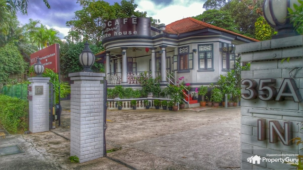 IndoCafe next door to Hamilton Scotts