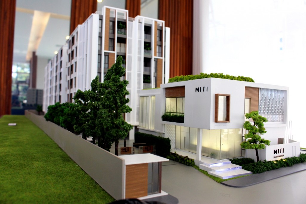 พื้นที่ด้านทิศเหนือเป็นบ้านเดี่ยว