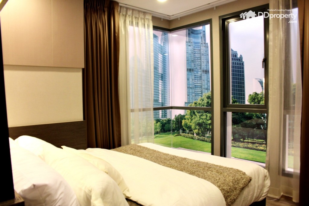 มุมมองภายในห้องนอนใหญ่