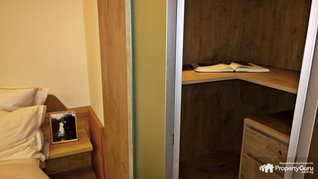 The Crest 4BR villa common bedroom closet