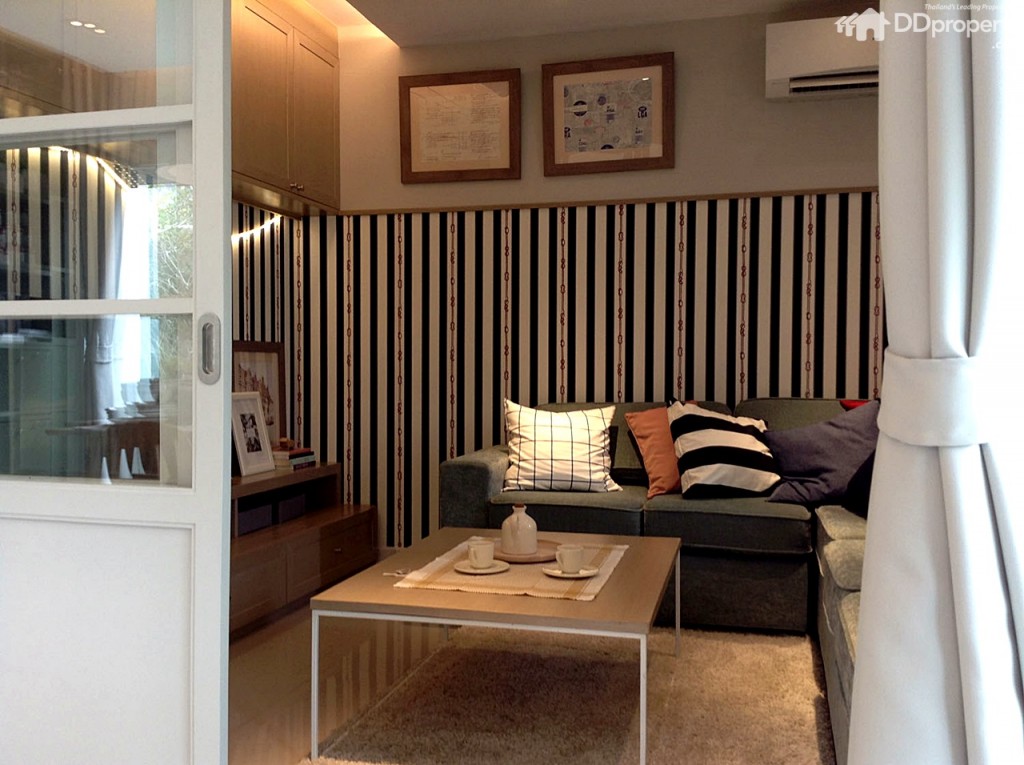 The colors Permium Kanjanapisek-Ratchaphreukp40-004