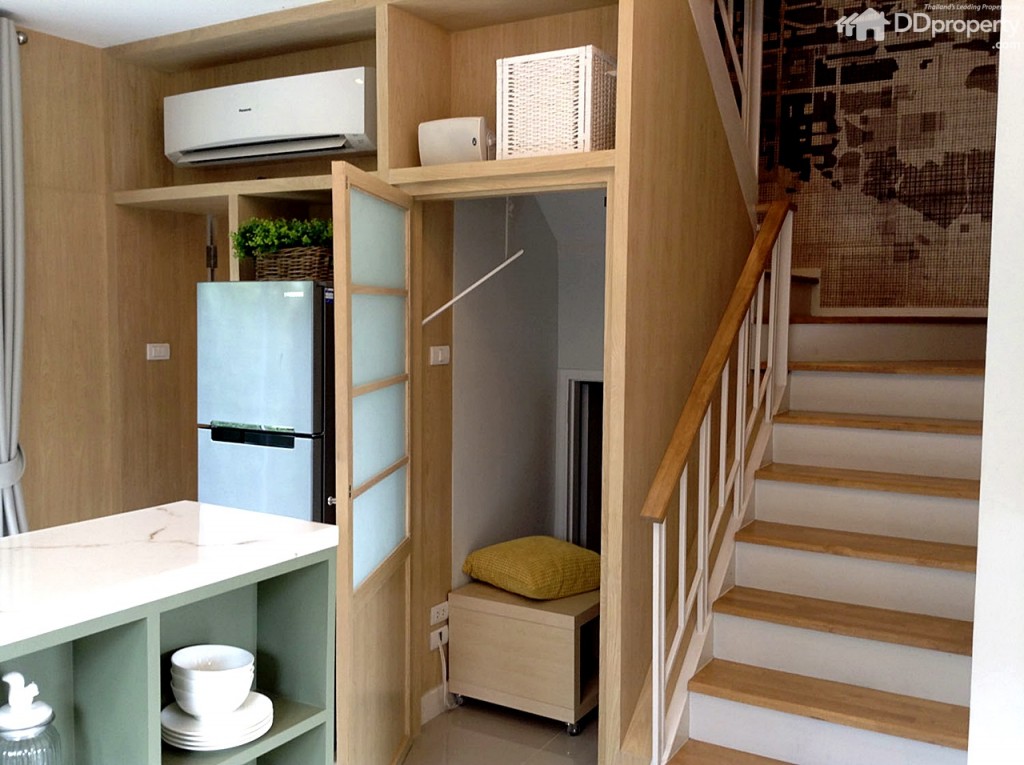 The colors Permium Kanjanapisek-Ratchaphreukp45-009