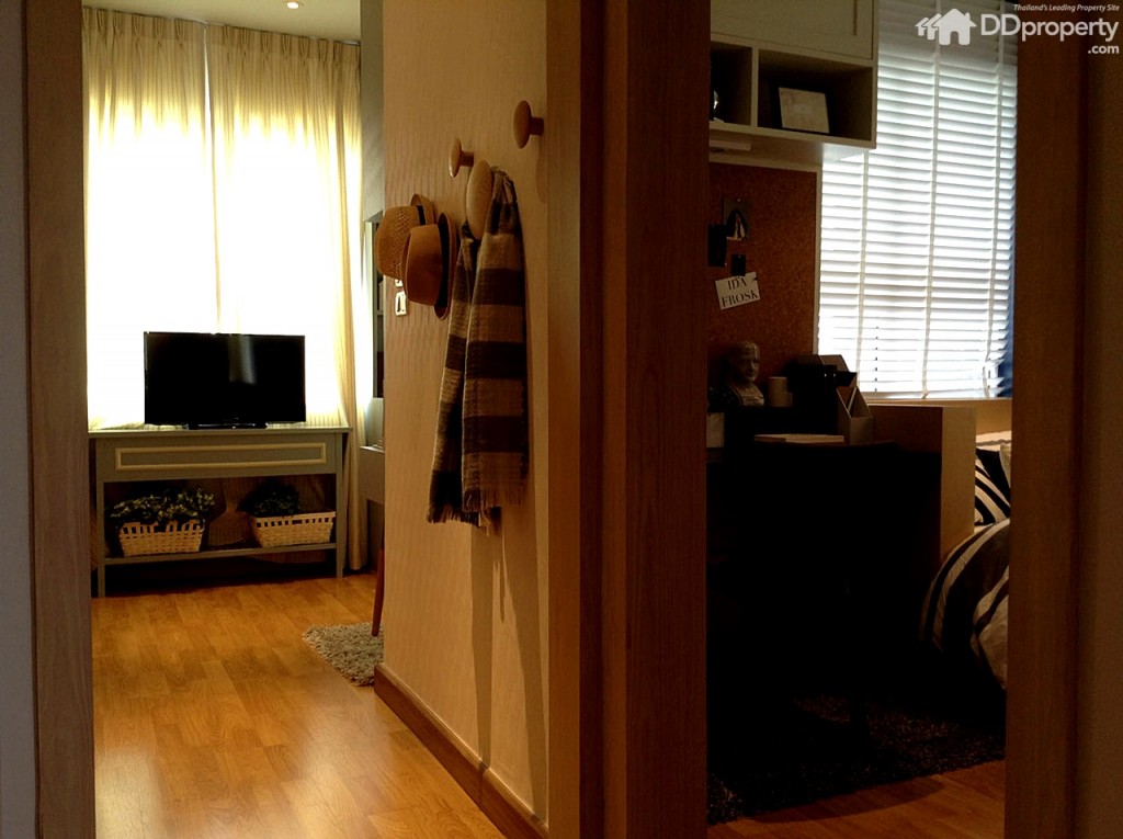 The colors Permium Kanjanapisek-Ratchaphreukp53-016