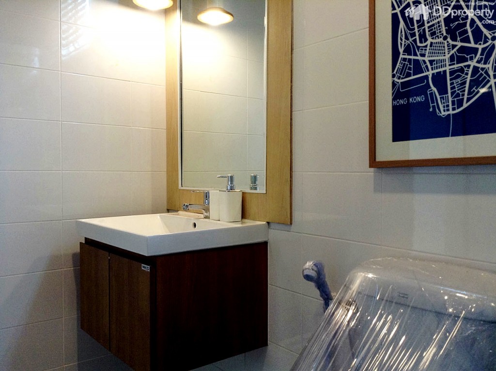 The colors Permium Kanjanapisek-Ratchaphreukp69-032