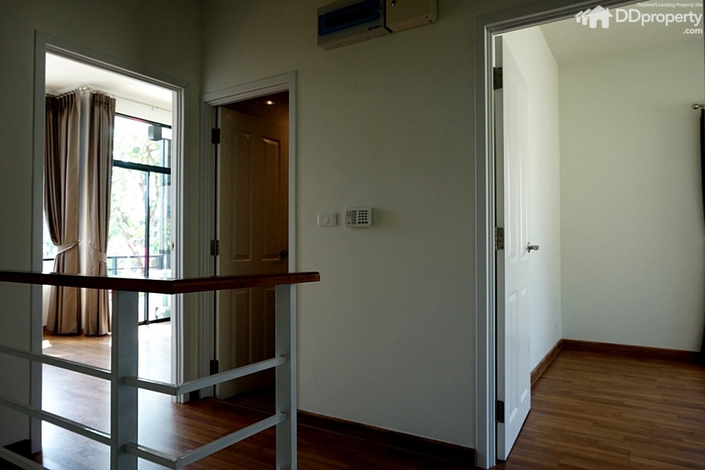 TheTrust-Ratchapruk-RattanatibetDSC05361-104