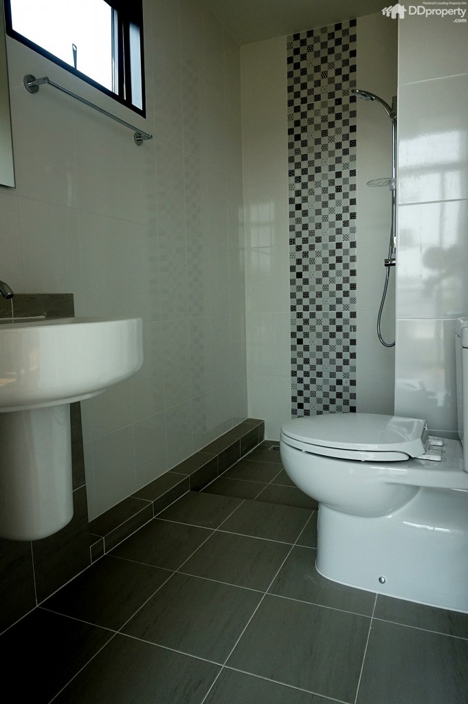 TheTrust-Ratchapruk-RattanatibetDSC05366-109