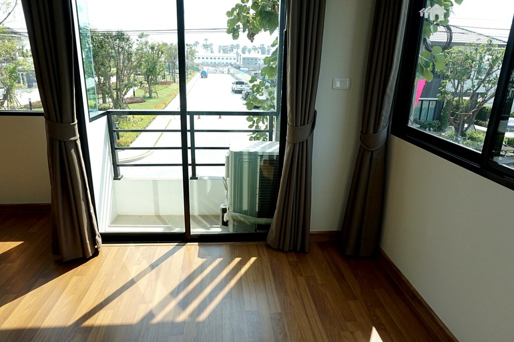 TheTrust-Ratchapruk-RattanatibetDSC05369-112