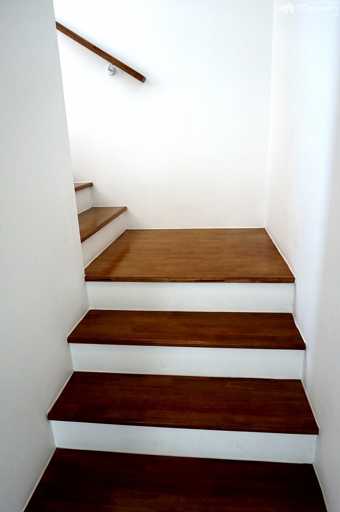 TheTrust-Ratchapruk-RattanatibetDSC05397-140