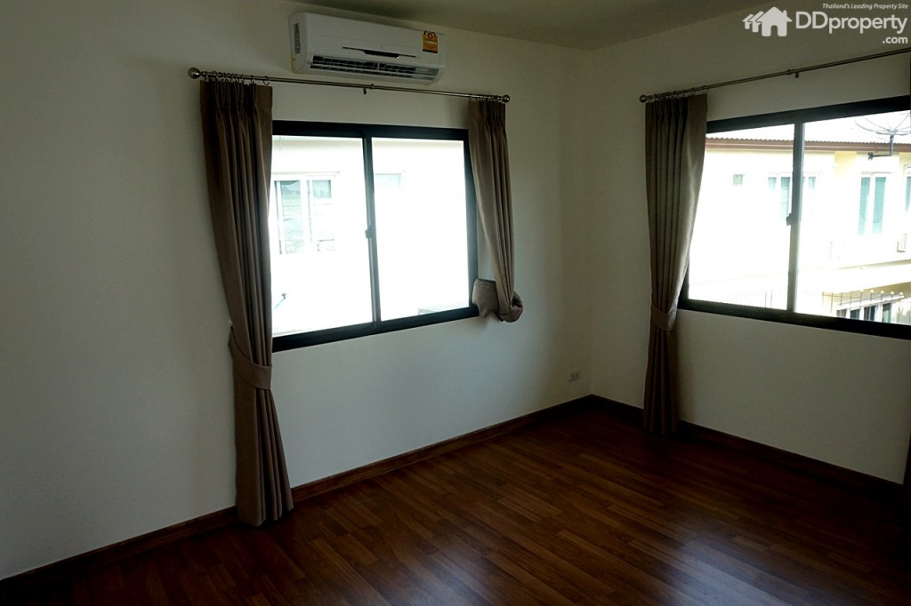 TheTrust-Ratchapruk-RattanatibetDSC05404-146