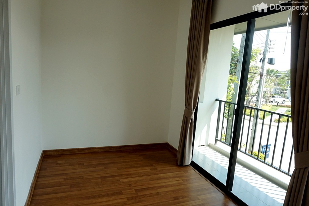 TheTrust-Ratchapruk-RattanatibetDSC05414-155