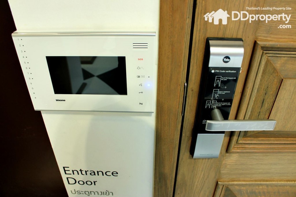 ประตูเข้าห้องติดตั้งด้วย Smart lock