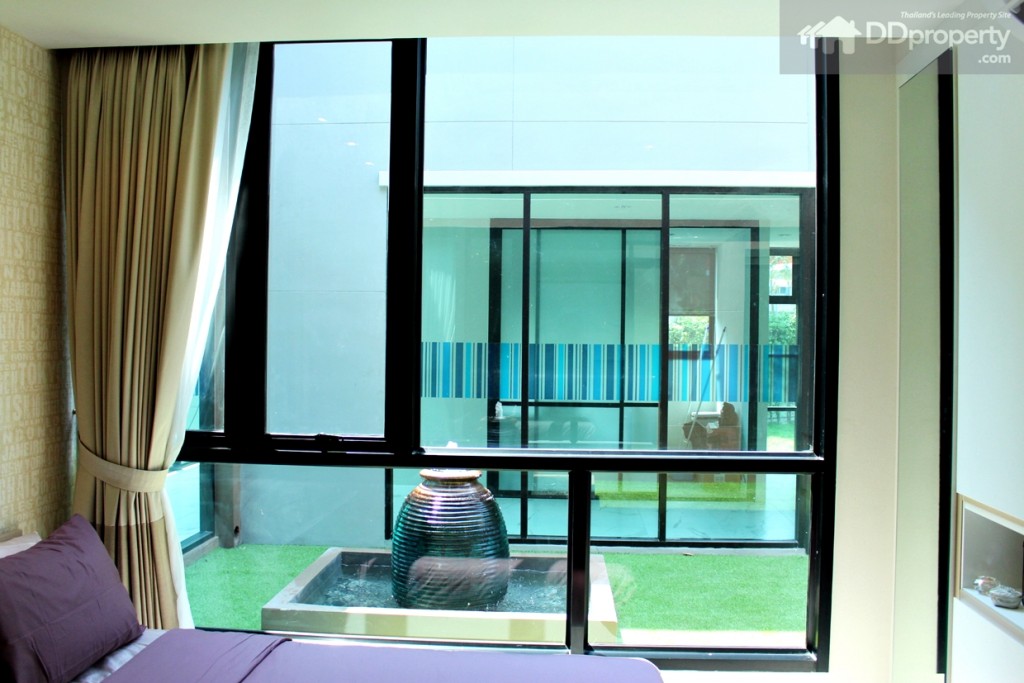 กระจกแบบ 5 ชิ้น ช่วยในเรื่องต้นทุน แต่ได้อารมณ์ ไม่ต่างจากแบบ 2 ชิ้น