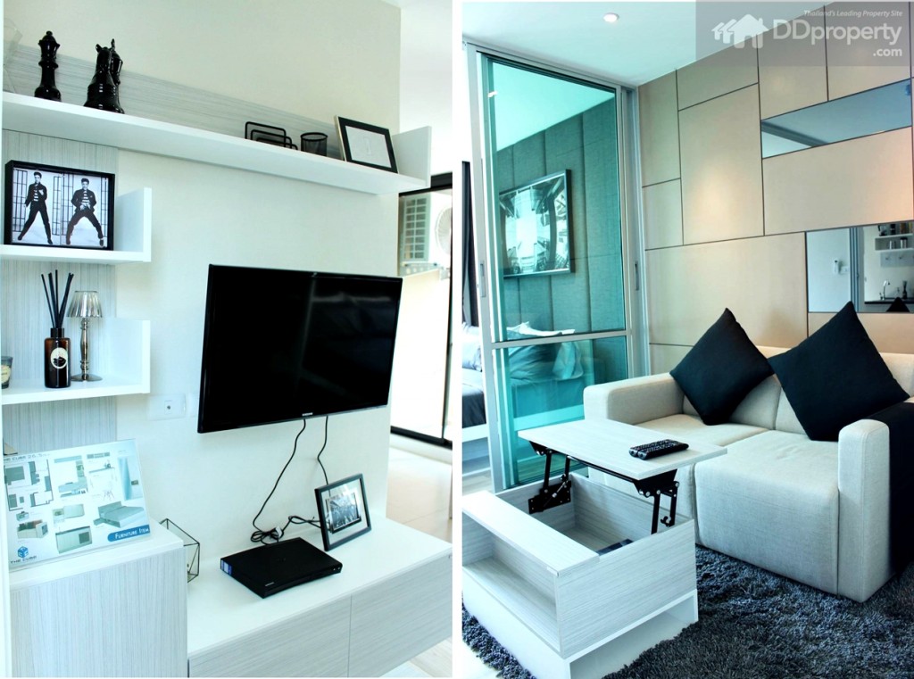 มุมมองของทั้ง 2 ฝั่งของห้องนั่งเล่น