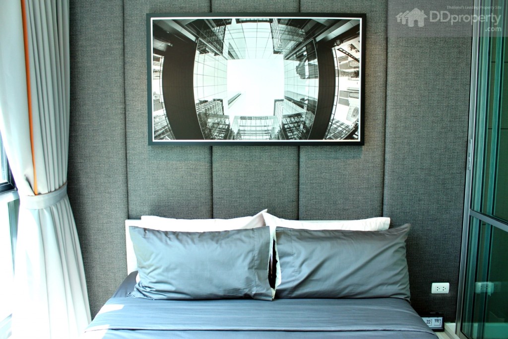 เตียงยี่ห้อ OZONE ขนาด 5 ฟุต